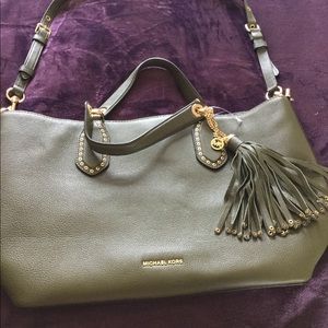 Authentic the Brooklyn satchel boast